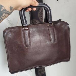 Vintage NYC Coach Mocha Slim Satchel 9430🤎🤎